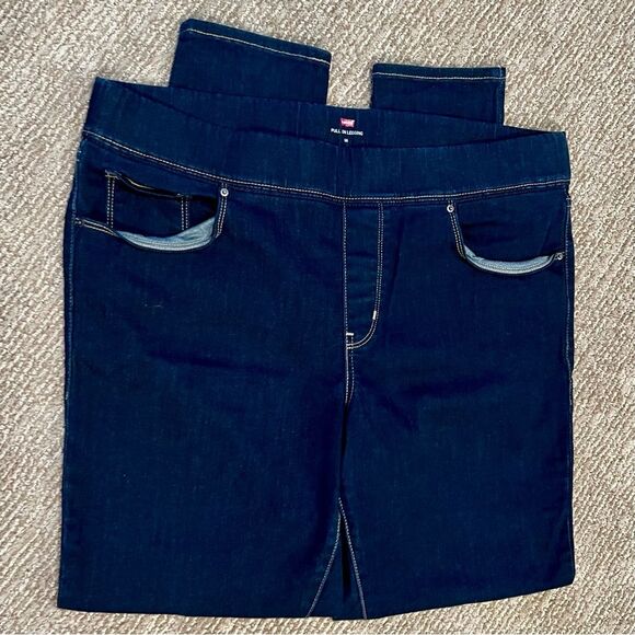 Levi’s Blue Jeggings | Size 16W | Stretchy Tapered Fit with Tummy Support - Picture 4 of 6